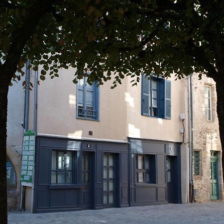 Appart Face Au Mail Limoges Luaran gambar